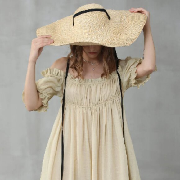 Linennaive La Luna 11 Dress in Old Lace Linen - Picture 3 of 5